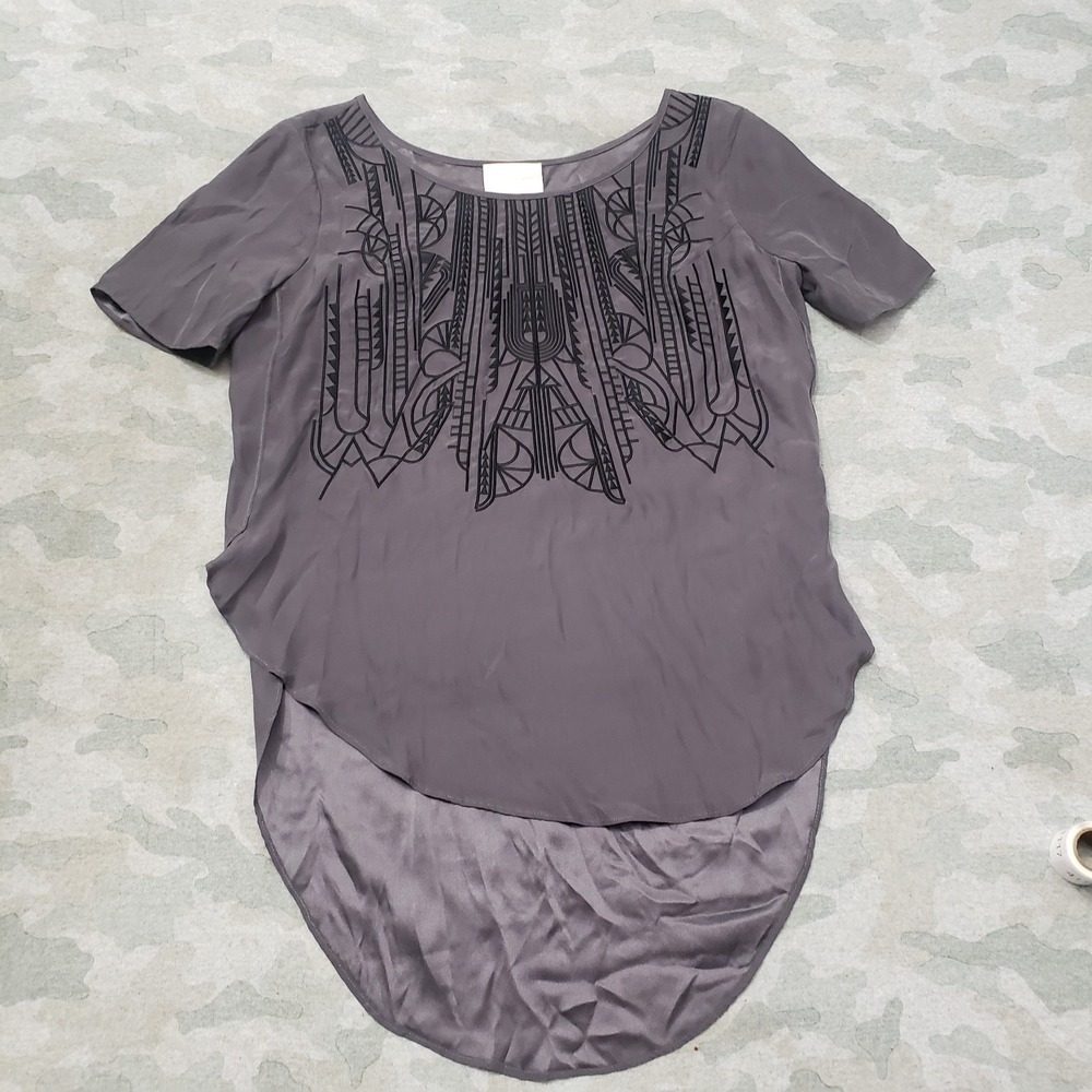 Addison Top Womens Medium Gray Pullover Short Sleeve